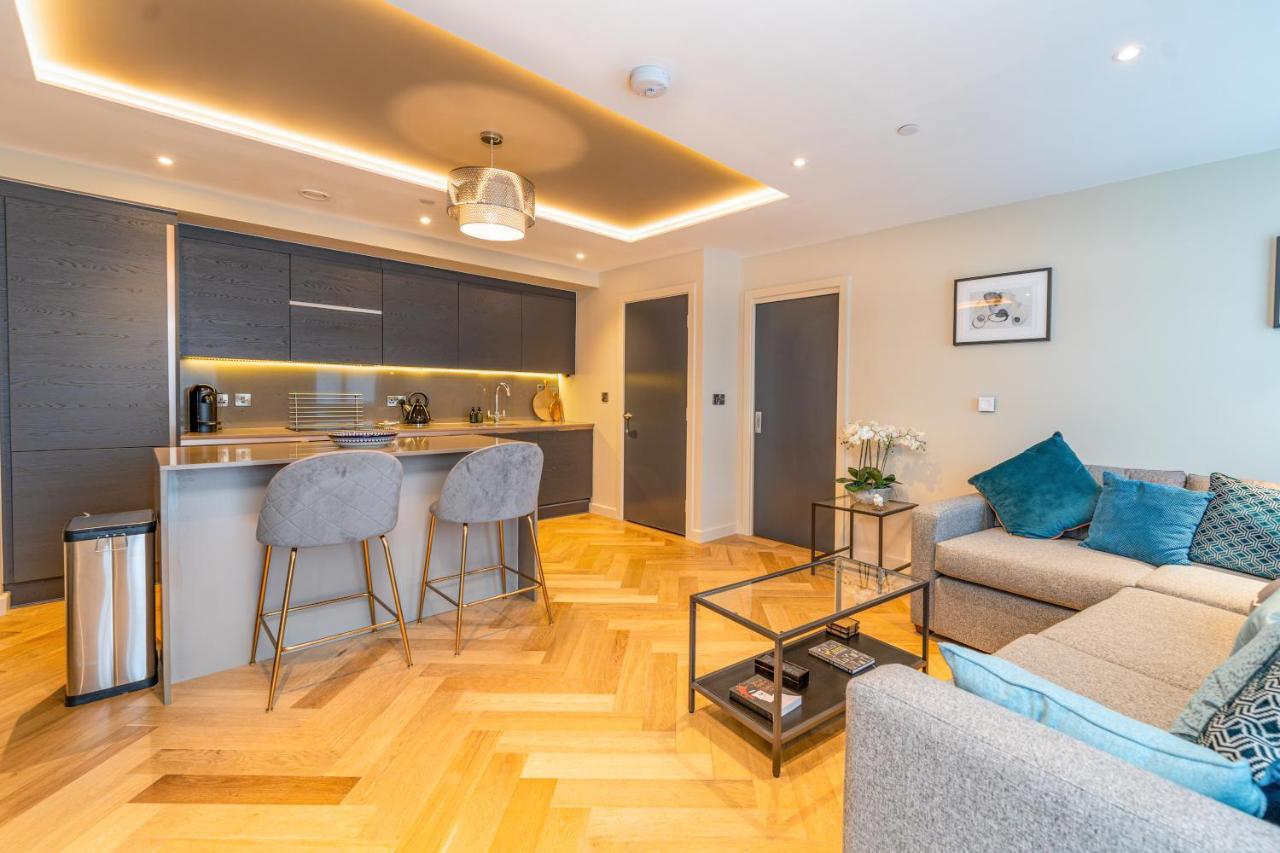 Apartamento Entire 2 Bed - Free Parking - No. 35 - The Cosy Collection Ltd *