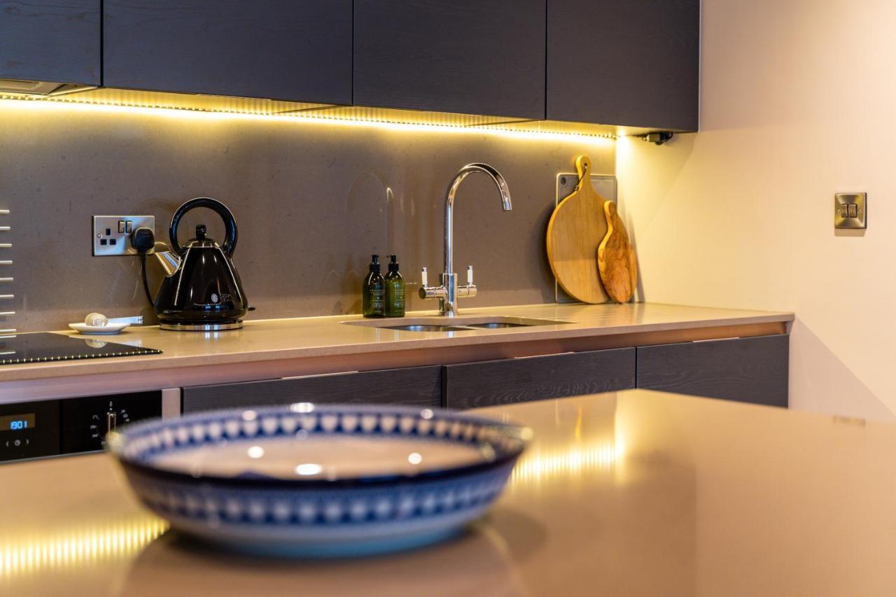 Apartamento Entire 2 Bed - Free Parking - No. 35 - The Cosy Collection Ltd