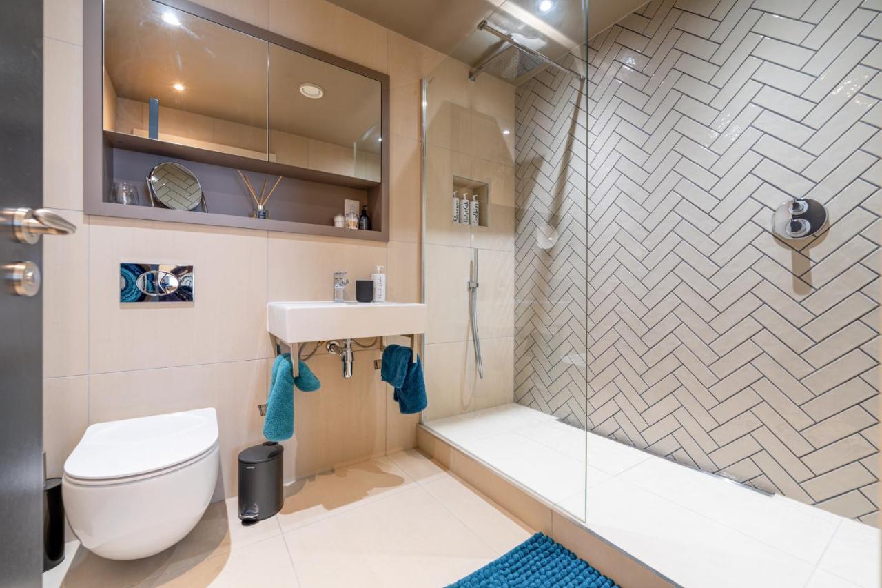 Apartamento Entire 2 Bed - Free Parking - No. 35 - The Cosy Collection Ltd